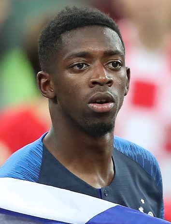 Ousmane Dembélé in a France shirt